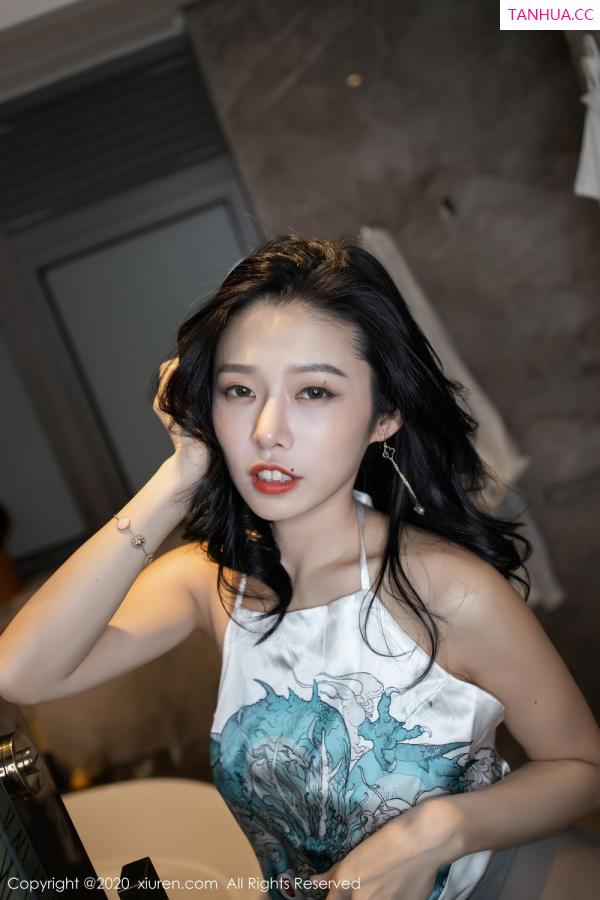 李凯诗 luvian本能 [XIUREN]高清写真图 2020.01.23 luvian本能第25张图片